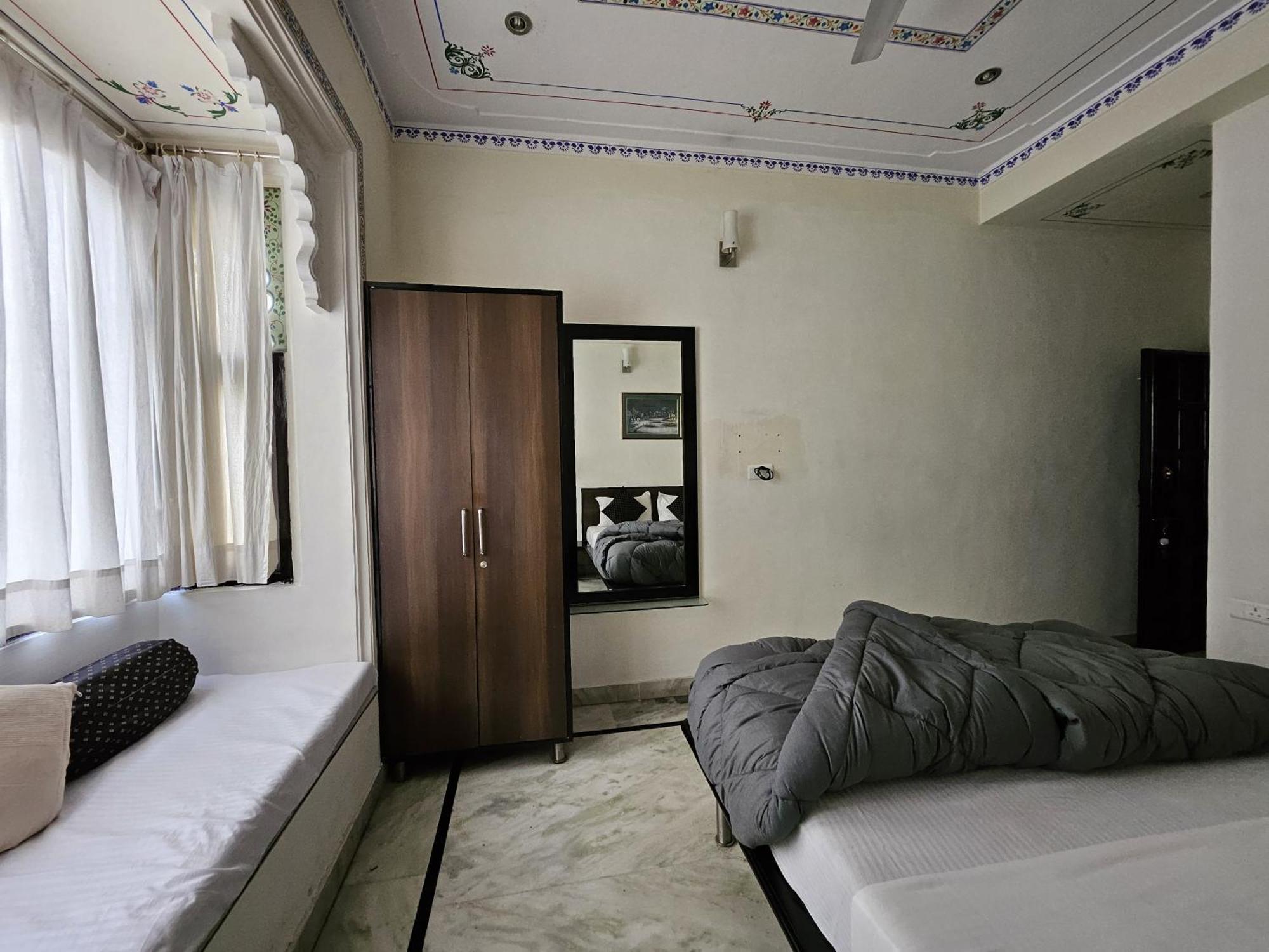 Madpackers Udaipur Hostel Eksteriør bilde